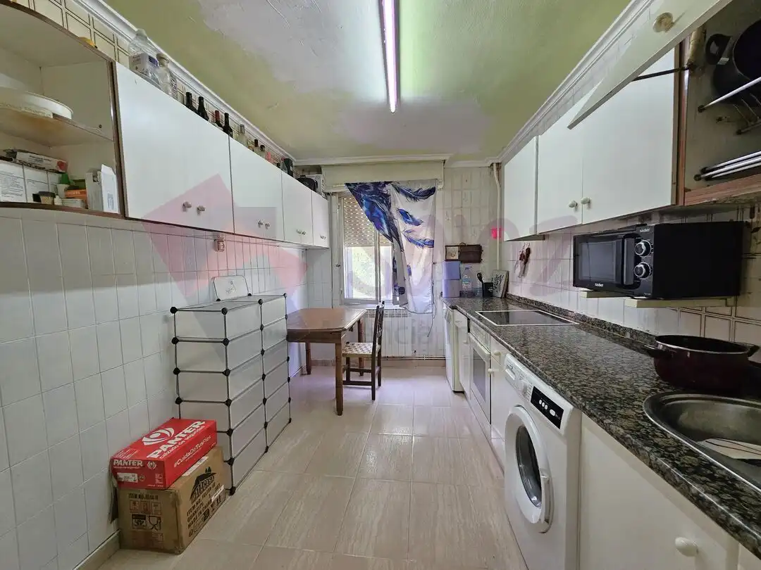 House for sale in Calle Manjarrés, imagen 5