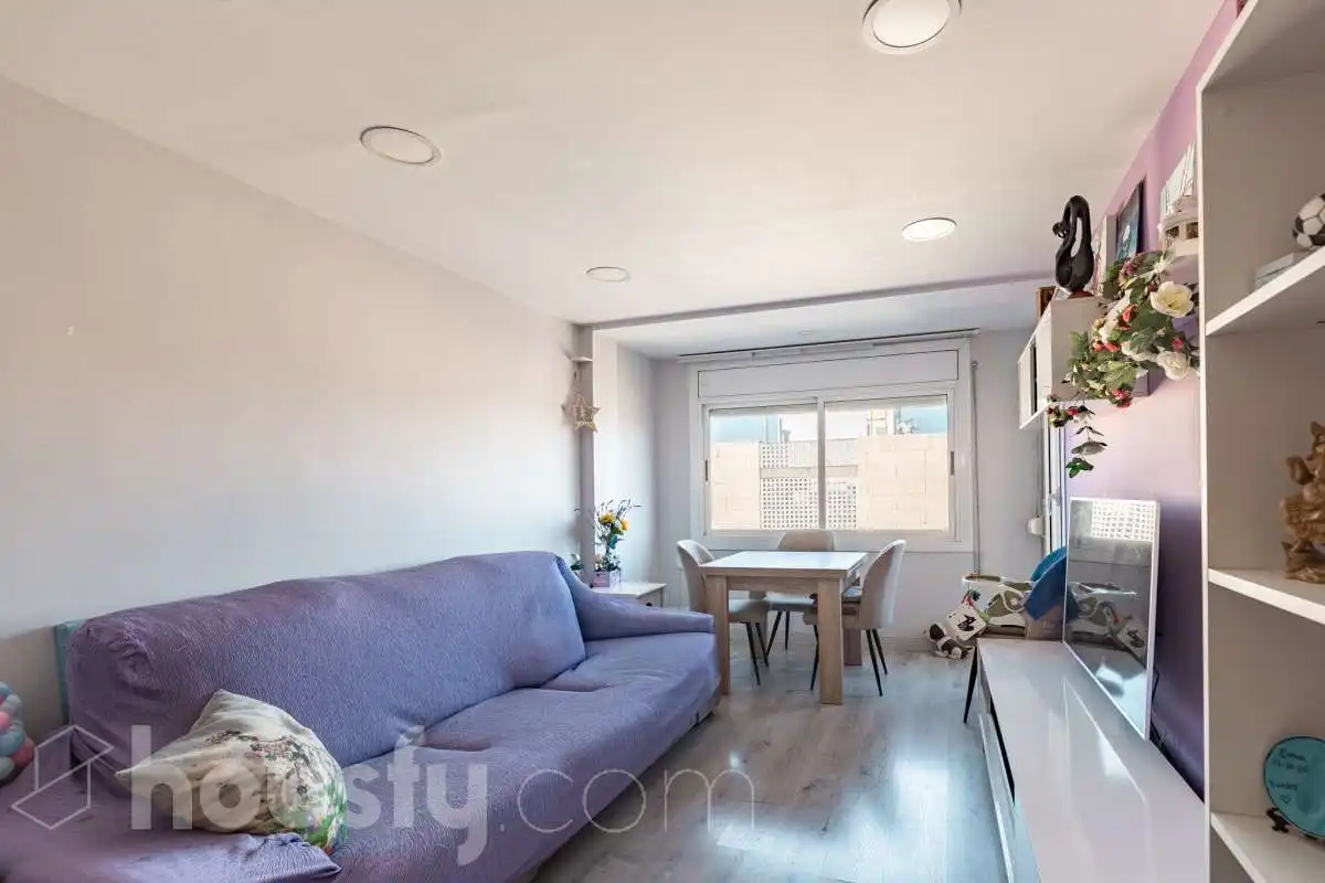 Wohnzimmer von Wohnung zum Verkauf in Rubí mit Klimaanlage, Heizung und Parkett