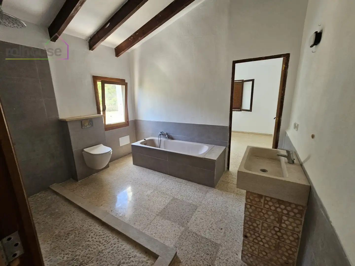 Bany de Finca rústica en venda en Andratx amb Terrassa, Piscina i Balcó