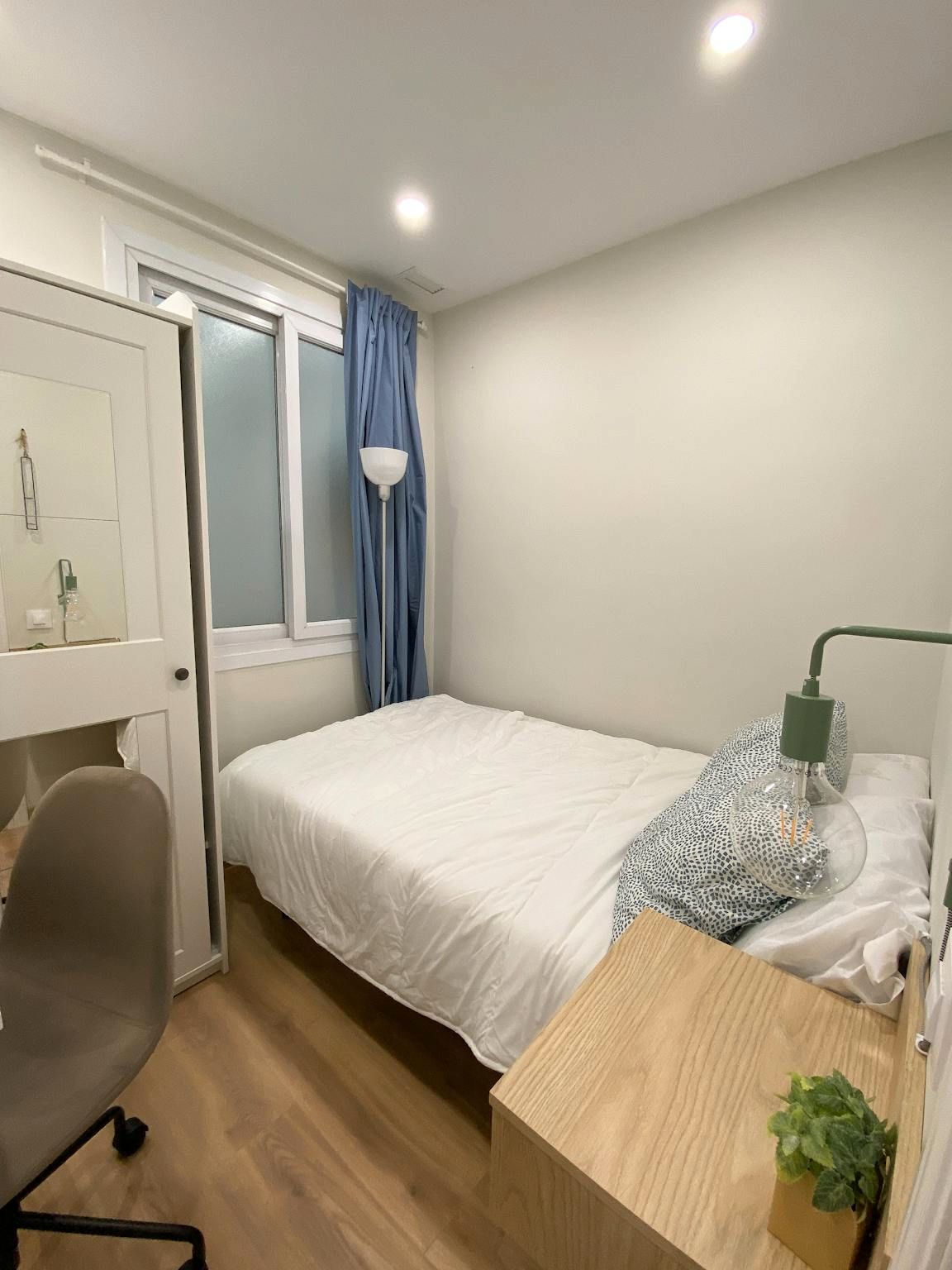 Flat to share in N/A, Vila de Gràcia