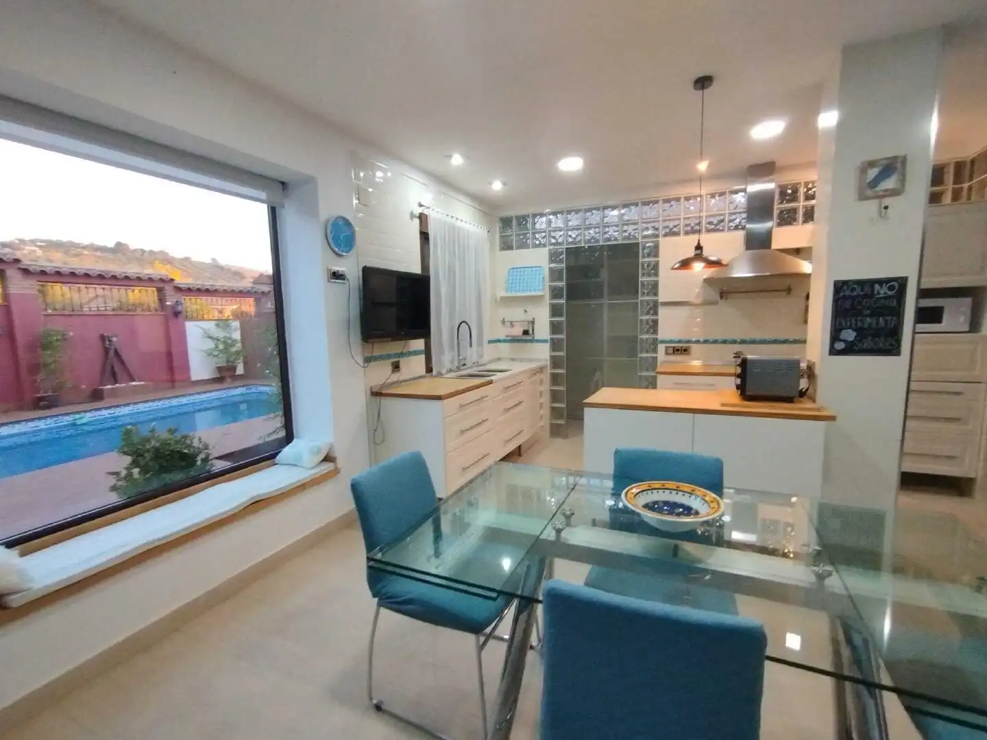 Kitchen of Houses for sale in Cabra