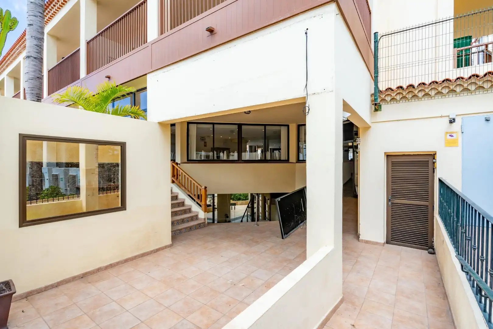 Geschaftsraum zur Miete in Adeje mit Terrasse