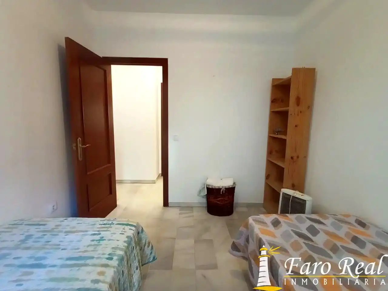 Schlafzimmer von Erdgeschoss zum Verkauf in Sanlúcar de Barrameda mit Abstellraum