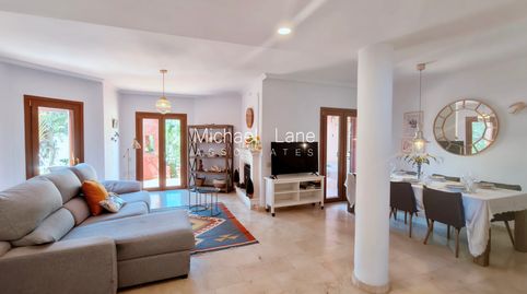 Foto 5 de Casa adosada en venda a Loma del Rey, 23, La Alcaidesa, Cádiz