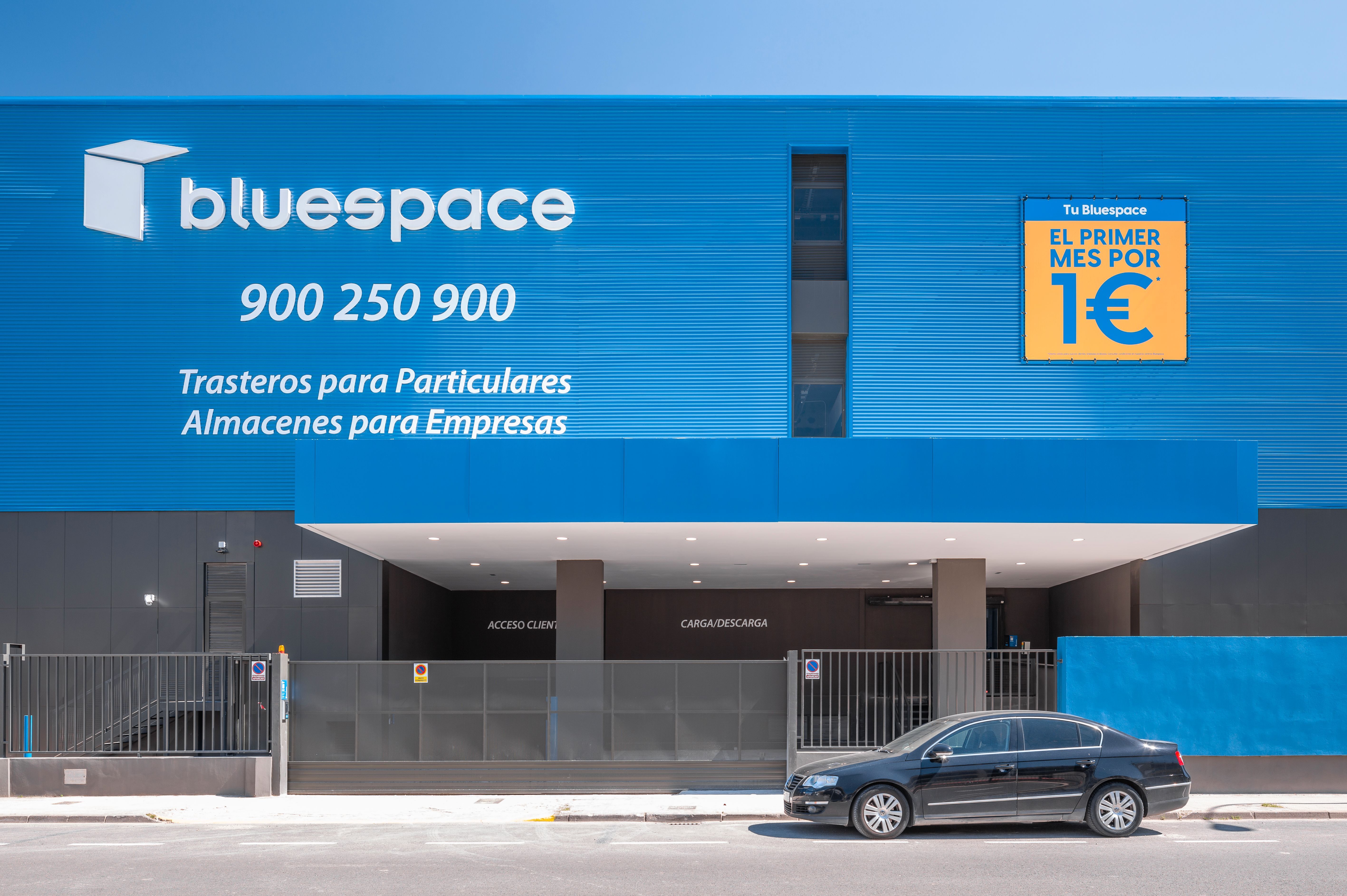 Exterior view of Box room to rent in  Valencia Capital
