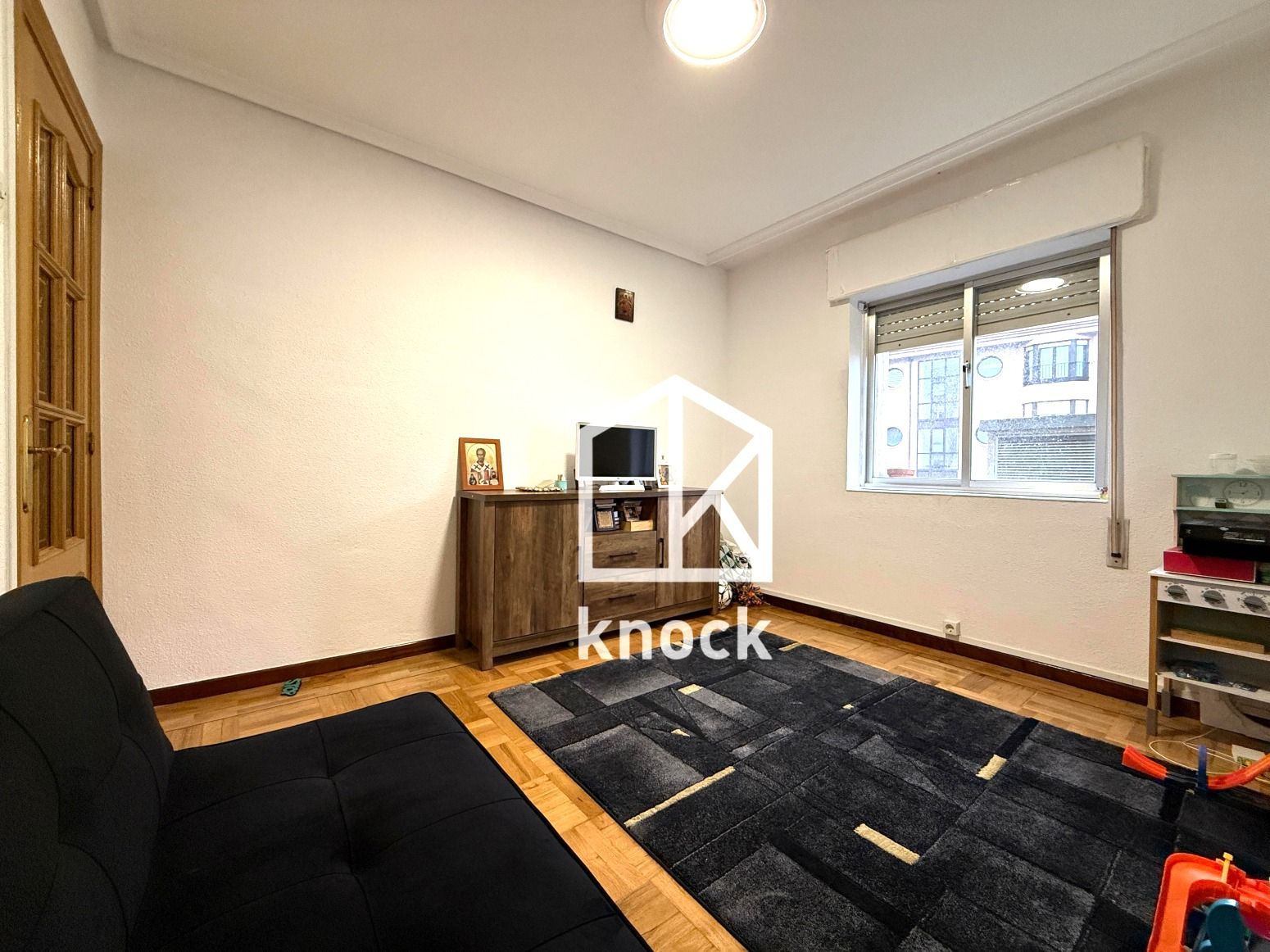 Living room of Flat for sale in Avilés  with Heating, Private garden and Parquet flooring