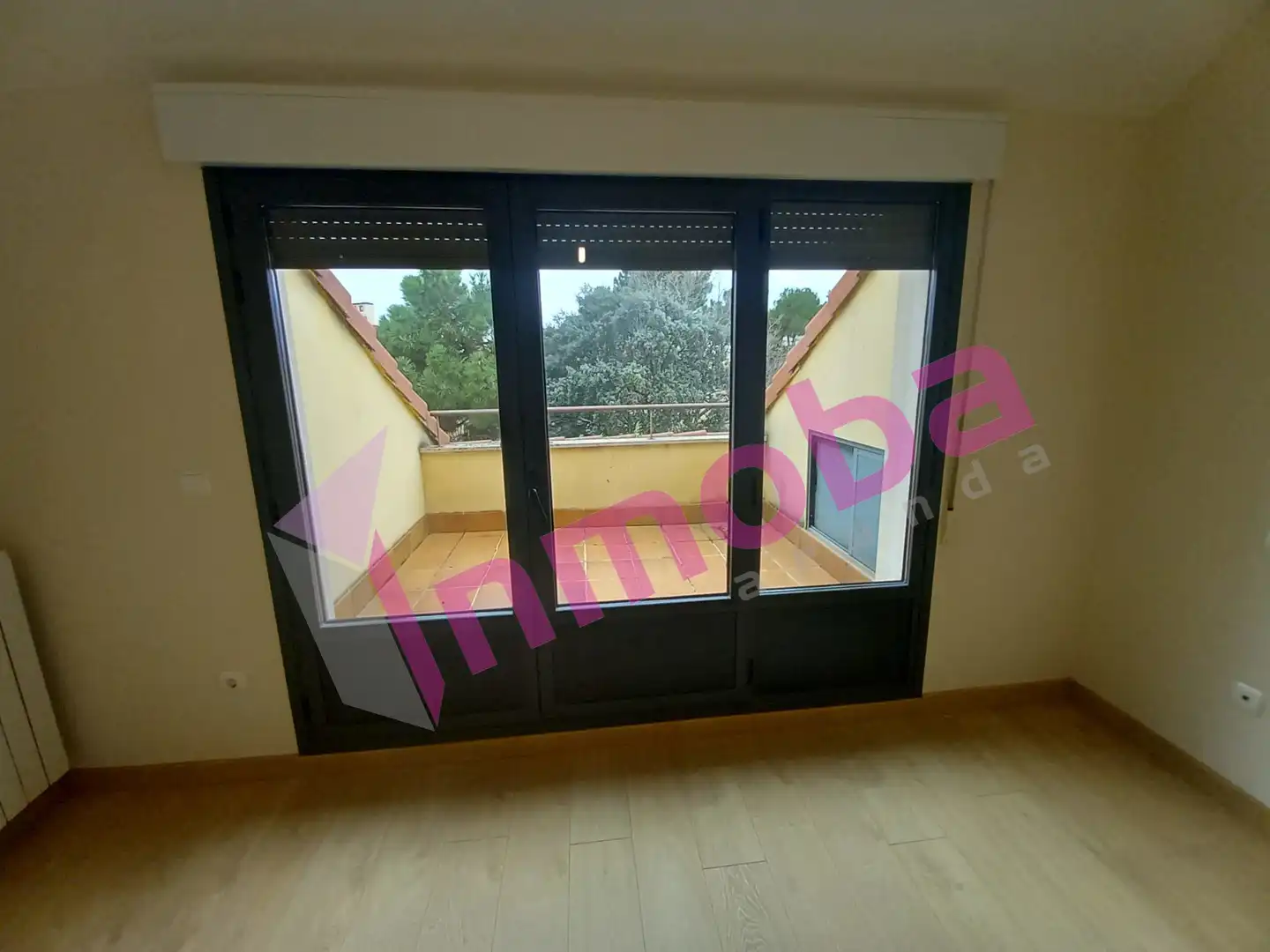 Habitación de Casa o chalet en venta en Aranda de Duero con Jardín privado, Parquet y Terraza