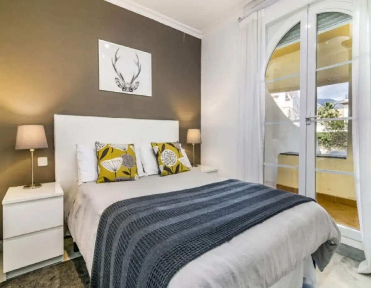 Apartamento con piscina en venta en Nueva Andalucía, imagen 6