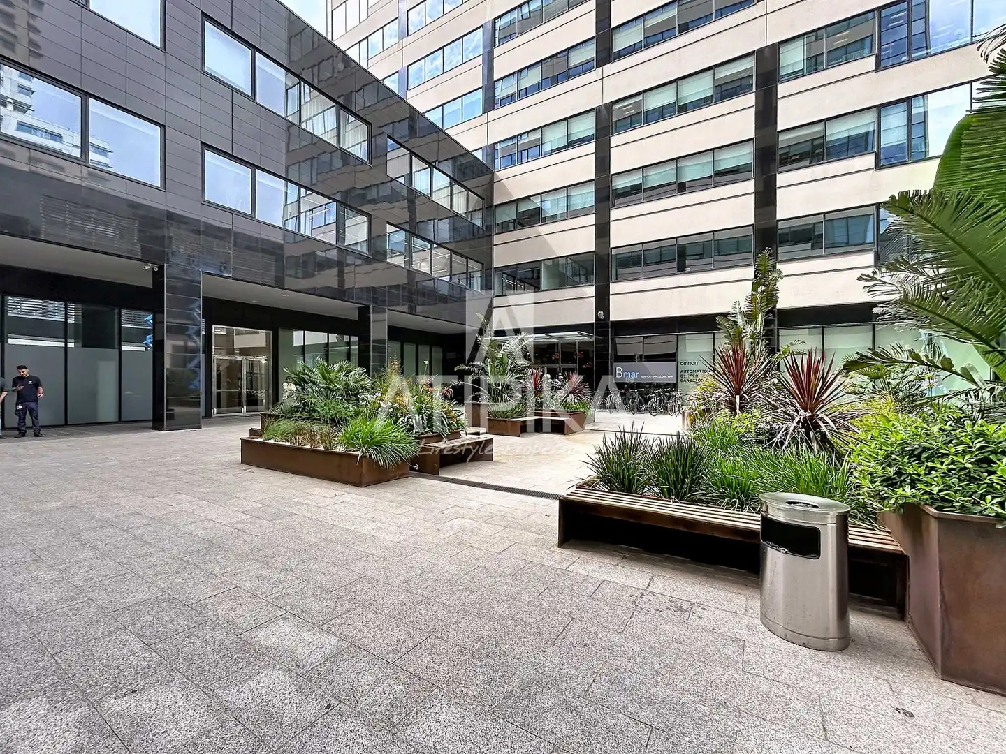 Terrasse von Büro zur Miete in Barcelona mit Klimaanlage