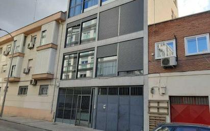 Exterior view of Duplex for sale in  Madrid Capital  with Air Conditioner