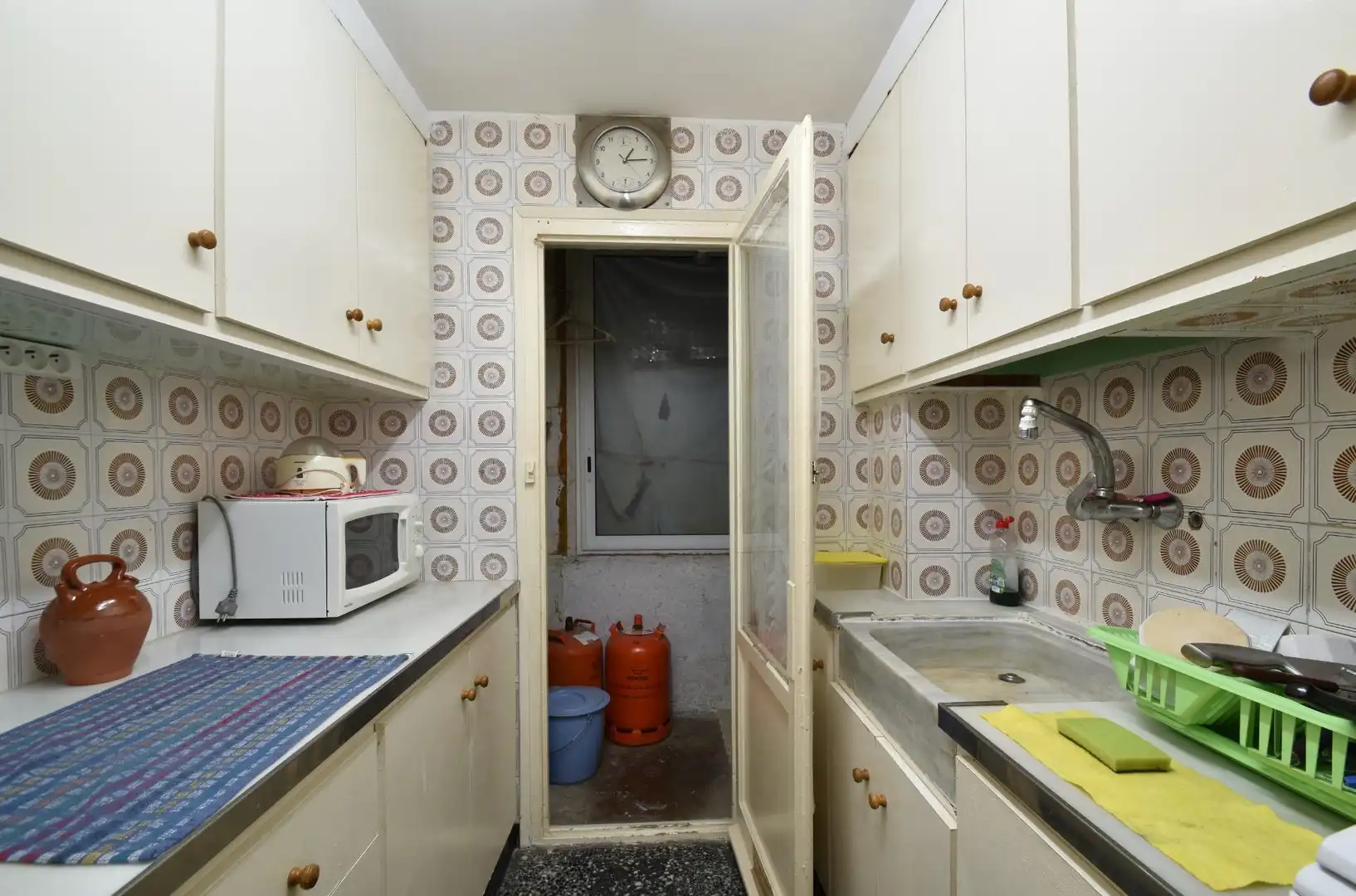 Kitchen of Flat for sale in Vilanova i la Geltrú