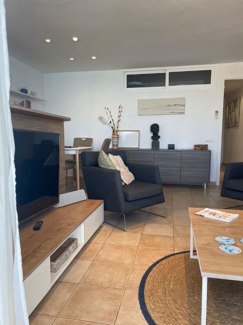 Living room of Flat to rent in Sitges  with Air Conditioner, Furnished and TV