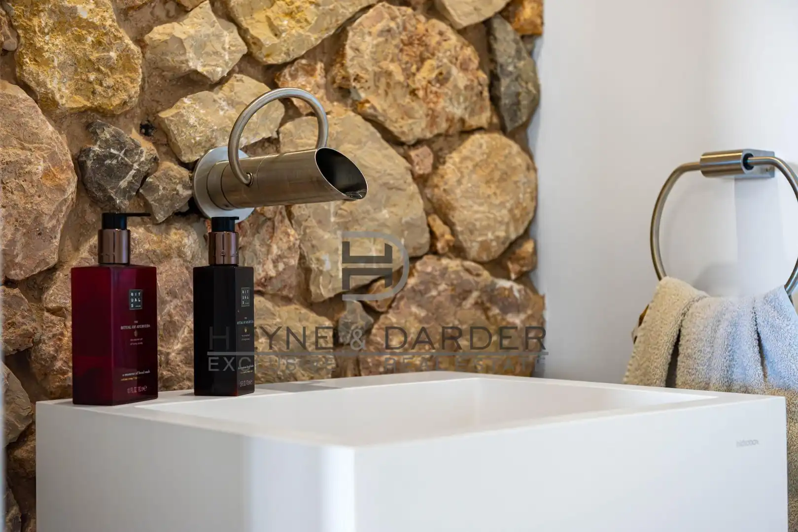 Bathroom of Apartments for sale in Andratx  with Air Conditioner, Heating and Terrace
