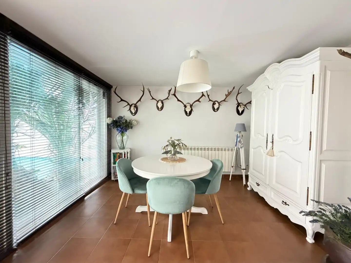 Dining room of Houses for sale in Poblete  with Air Conditioner, Heating and Swimming Pool