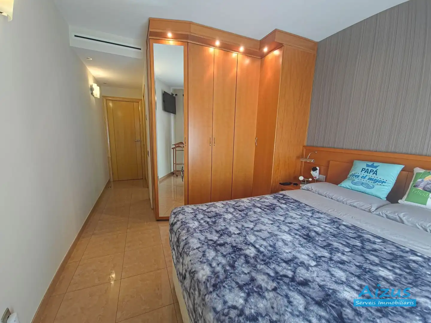 Habitación de Piso en venta en Ripollet con Calefacción, Trastero y Horno