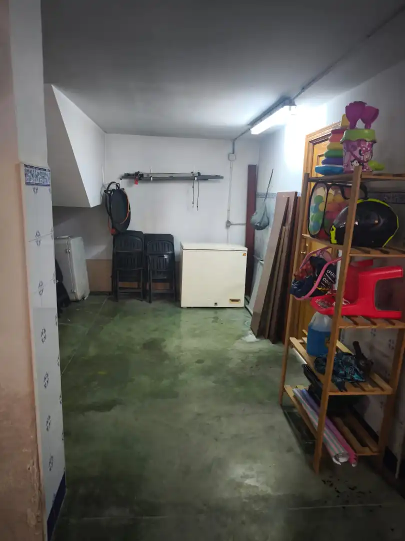 Casa adosada en venta en Melilla con Aire acondicionado, Jardín privado y Terraza