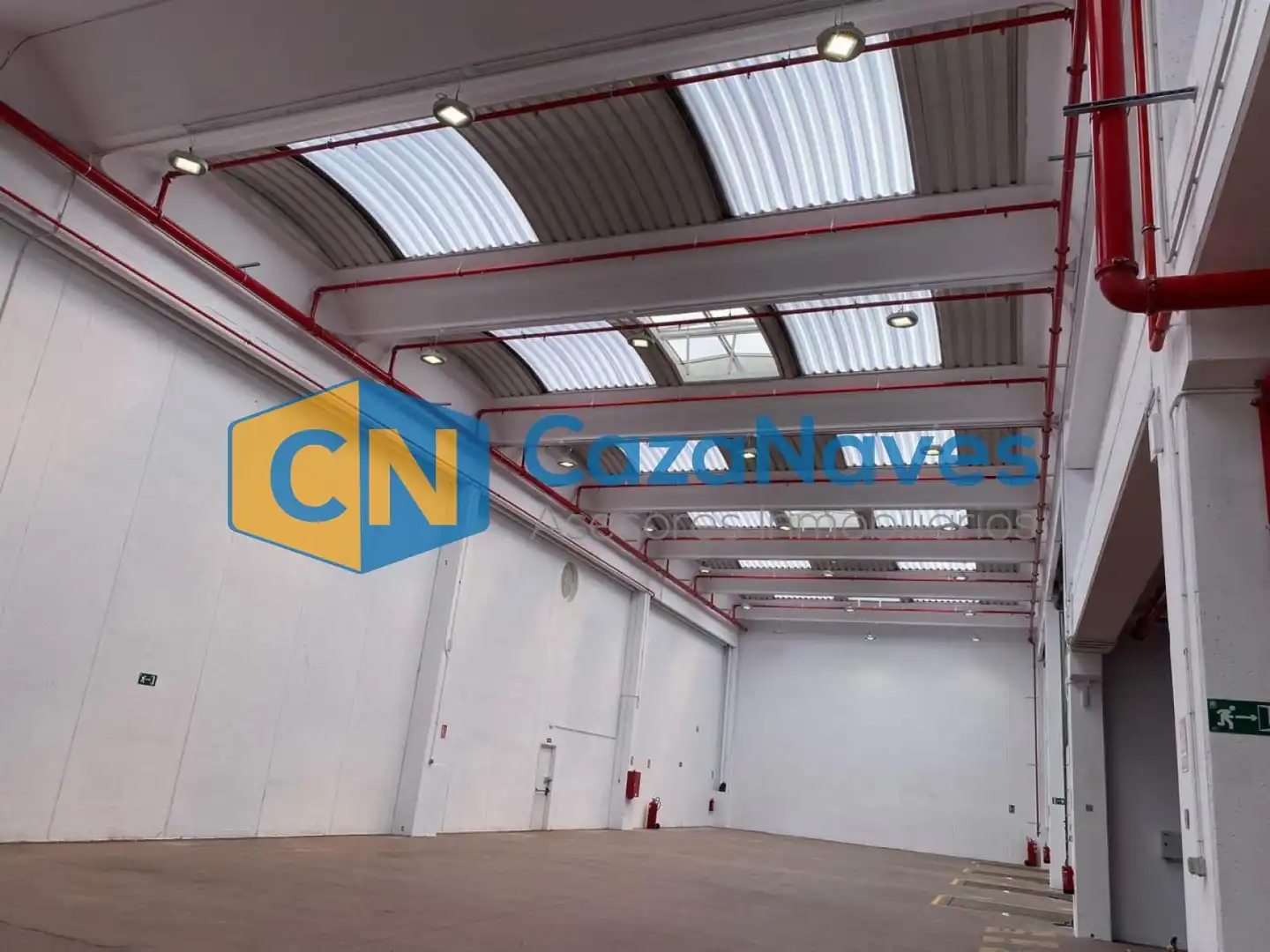 Industrial building to rent in Barrio de la Estación, imagen 4