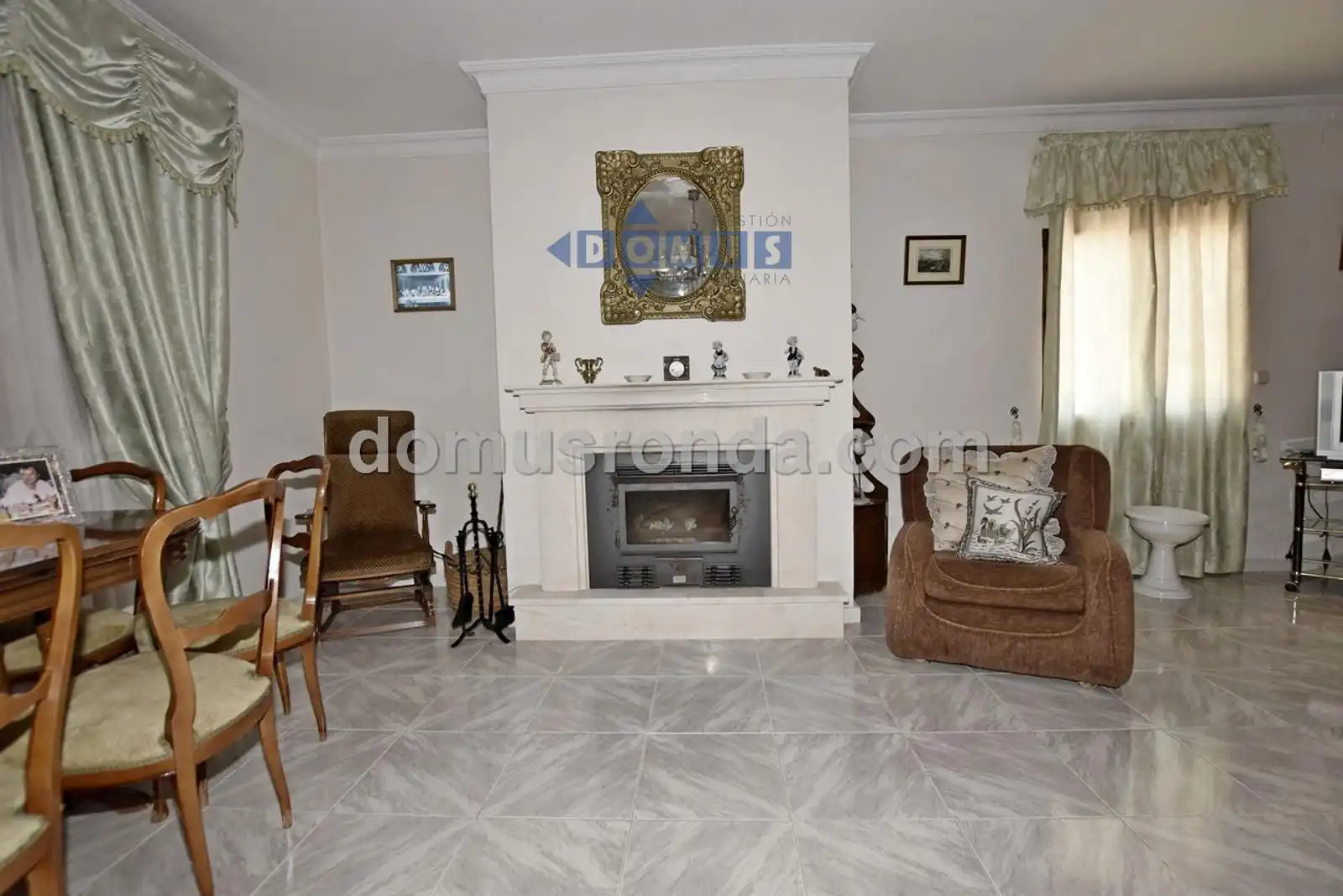 Living room of Houses for sale in Benaoján  with Air Conditioner, Heating and Terrace