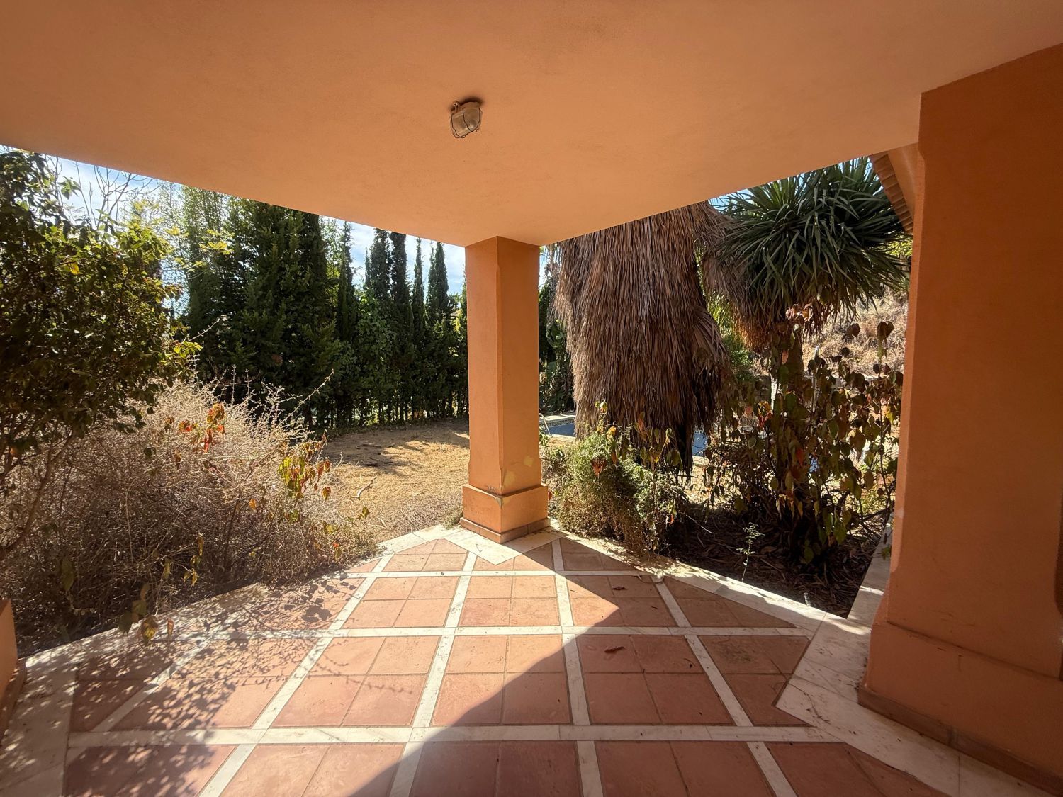 Jardí de Casa o xalet en venda en Marbella amb Calefacció, Jardí privat i Terrassa