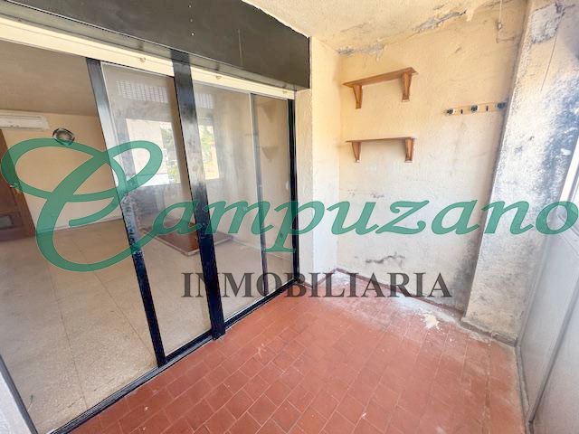 Wohnung zum Verkauf in Huerta de Valdecarábanos mit Terrasse und Alarm