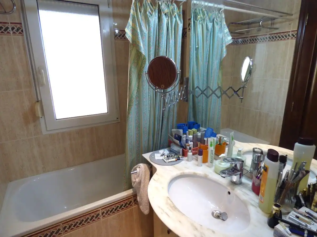 House with pool for sale in NAPOLES, imagen 18