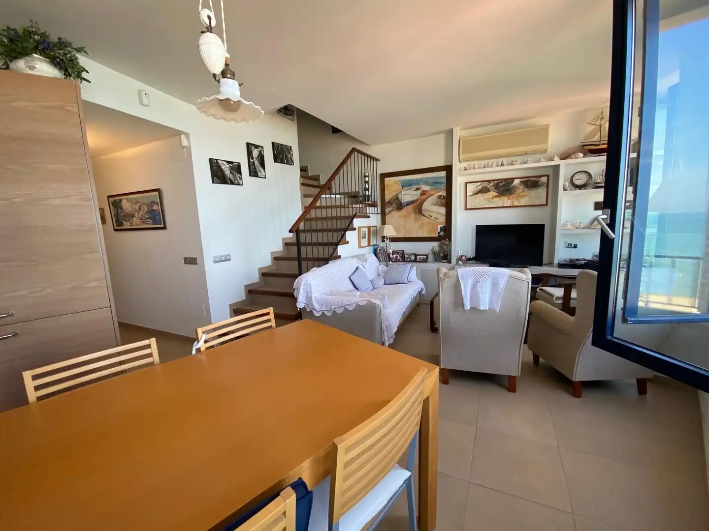 Sala d'estar de Àtic en venda en Sant Pol de Mar amb Aire condicionat, Terrassa i Traster