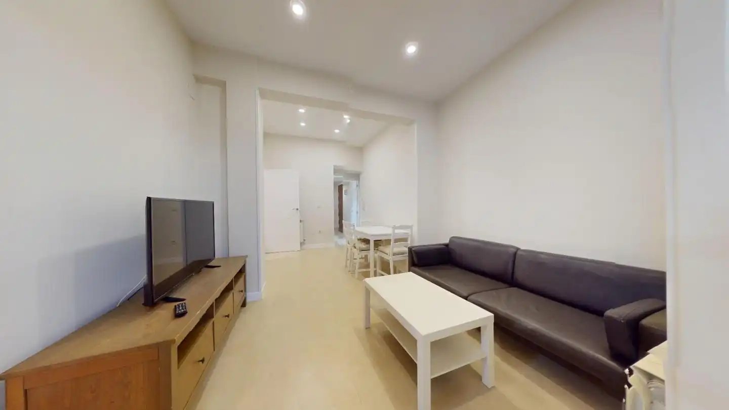 Wohnzimmer von Erdgeschoss zur Miete in Madrid