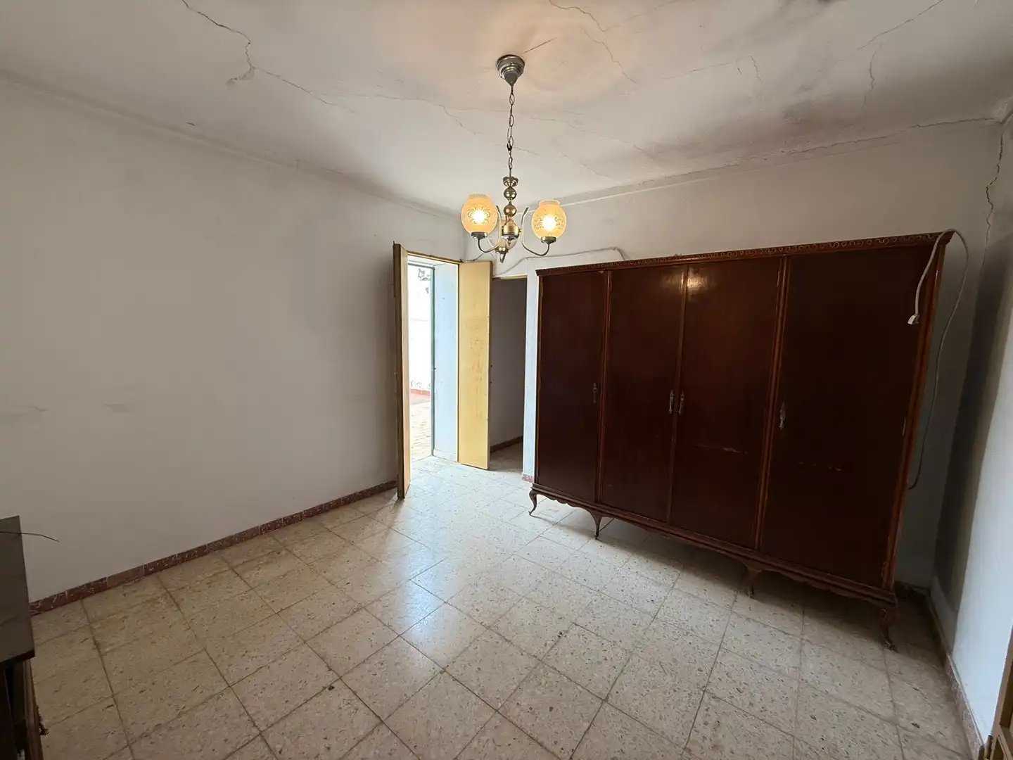 Habitación de Casa adosada en venta en Dos Hermanas con Aire acondicionado
