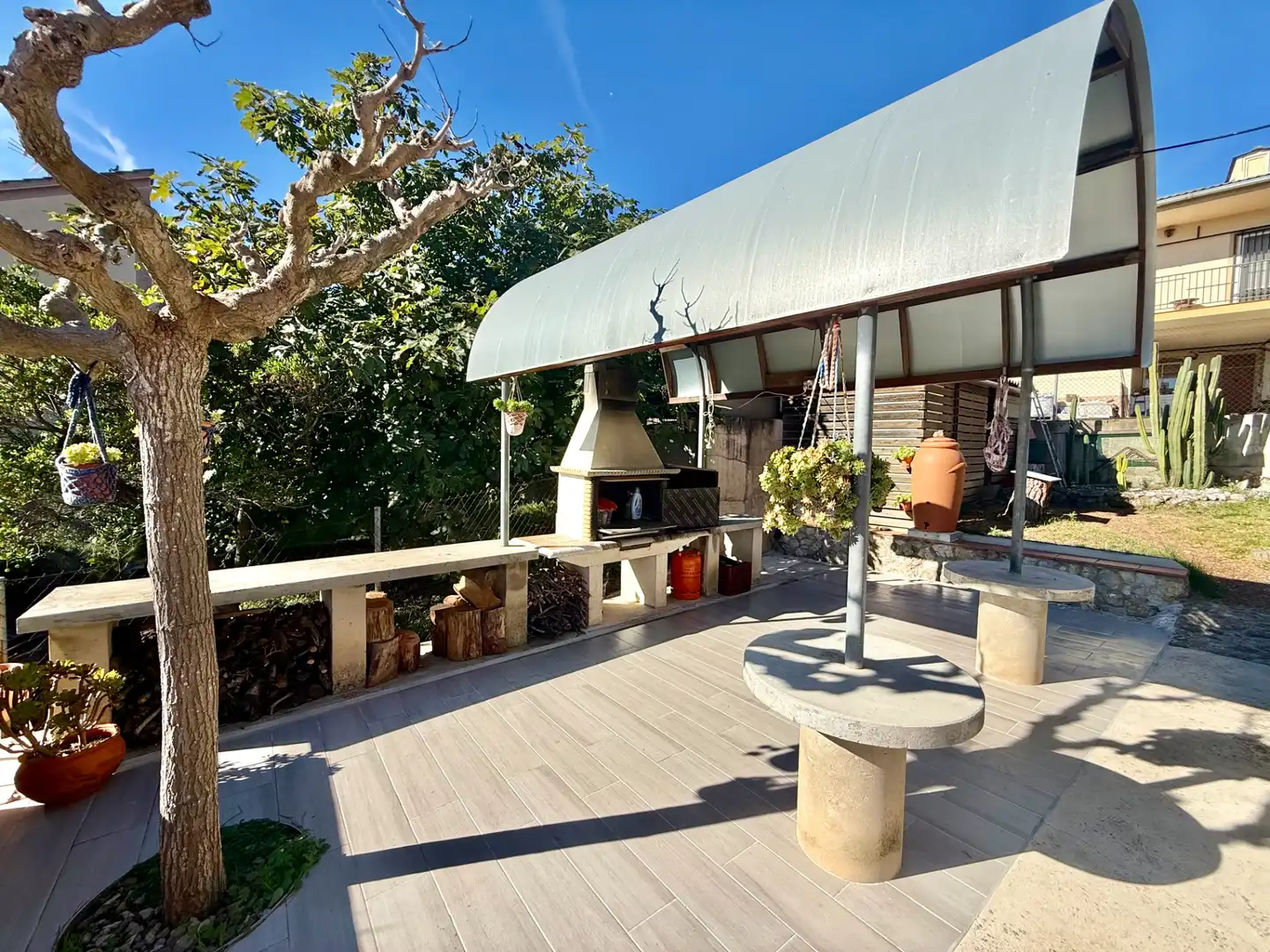 Terraza de Casa o chalet en venta en Vallirana con Jardín privado, Terraza y Horno