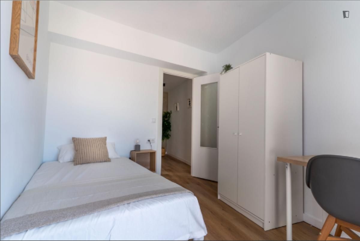 Apartament per a compartir a Fonteta de Sant Lluís