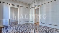 Office to rent in  Barcelona Capital  with Air Conditioner, Heating and Terrace
