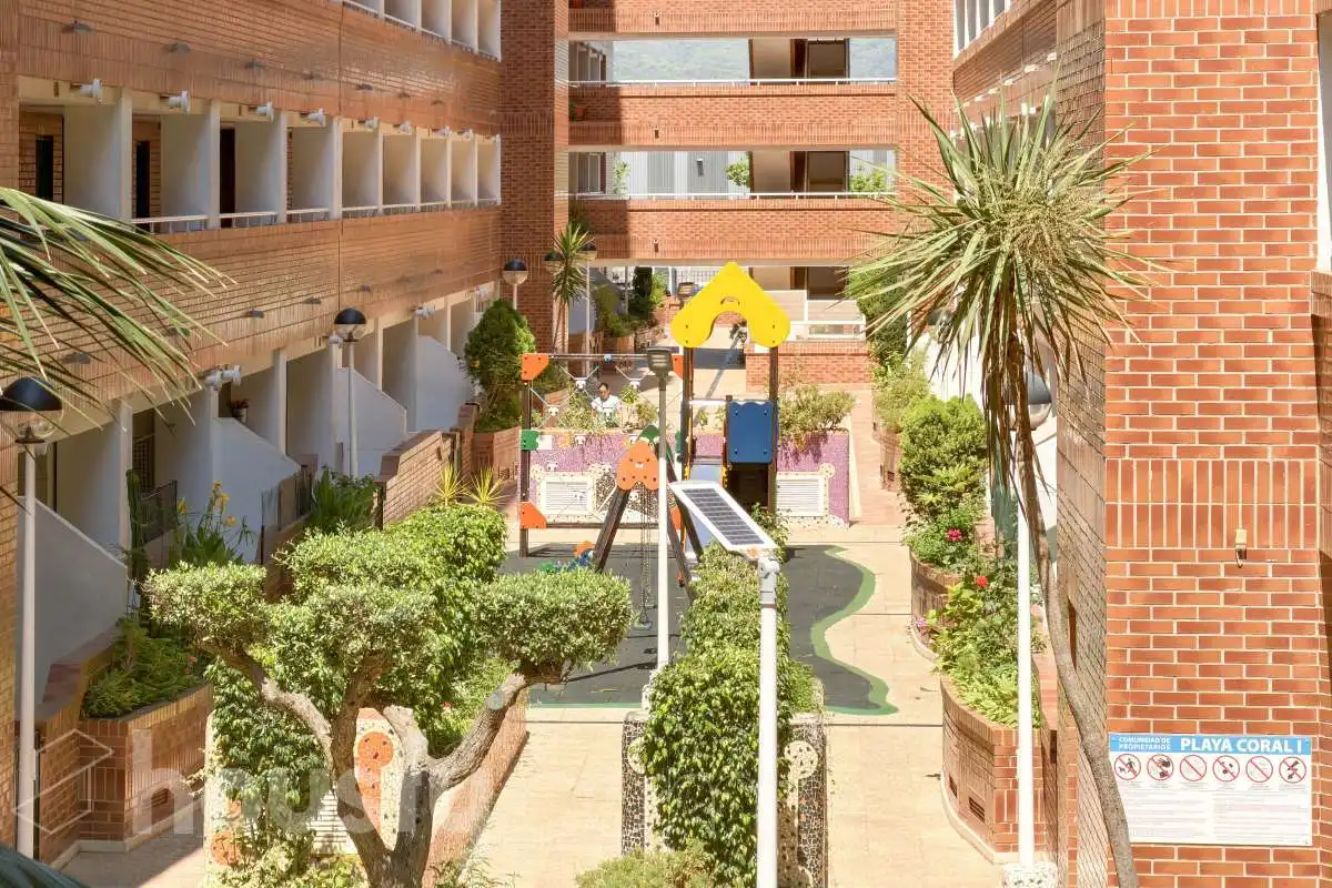 Exterior view of Flat for rent in Oropesa del Mar / Orpesa  with Air Conditioner, Terrace and Balcony