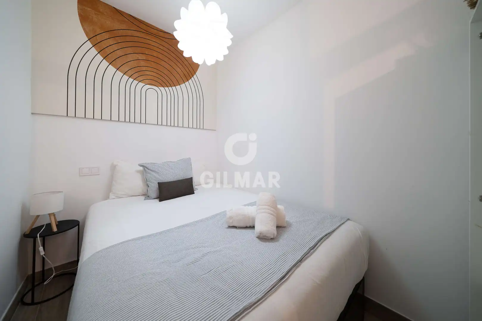 Schlafzimmer von Erdgeschoss zum Verkauf in Madrid mit Heizung