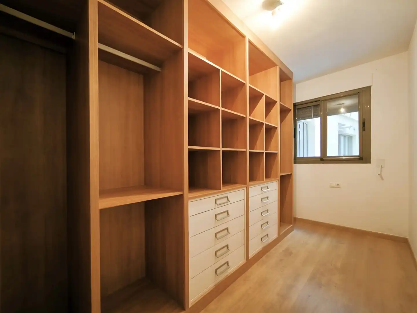 Bedroom of Flat for sale in Plaza Xúquer