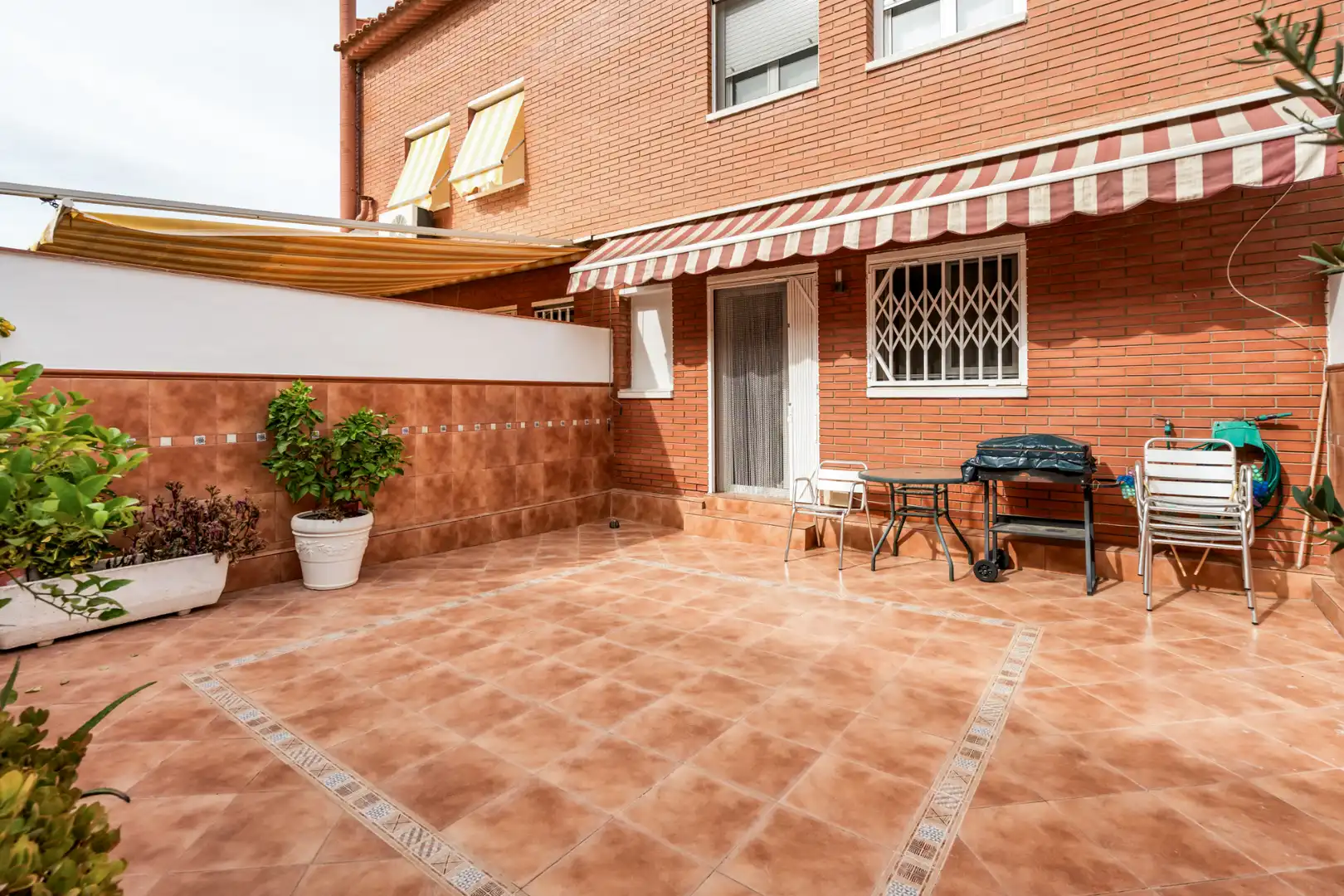 Terraza de Casa adosada en venta en Viladecans con Aire acondicionado, Calefacción y Parquet