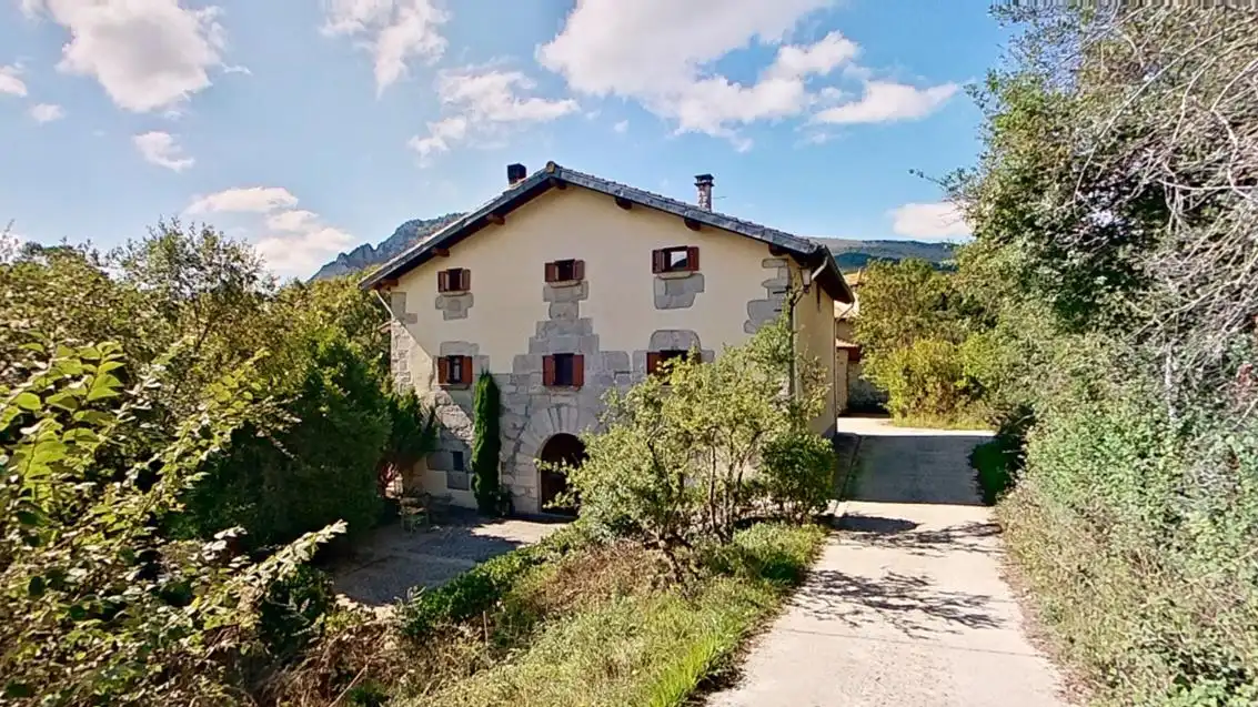 Exterior view of Houses for sale in Arakil  with Private garden, Terrace and Furnished