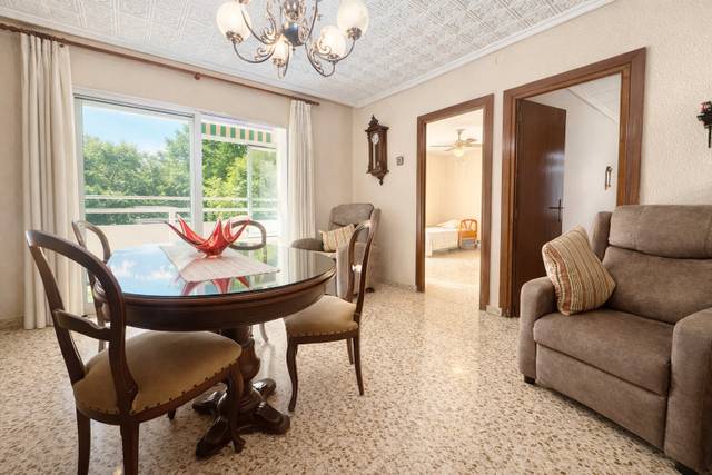 Piso en Venta en Carrer del Doctor Montoro en Marxalenes