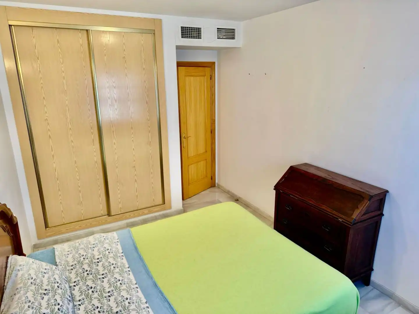 Bedroom of Apartments for sale in Málaga