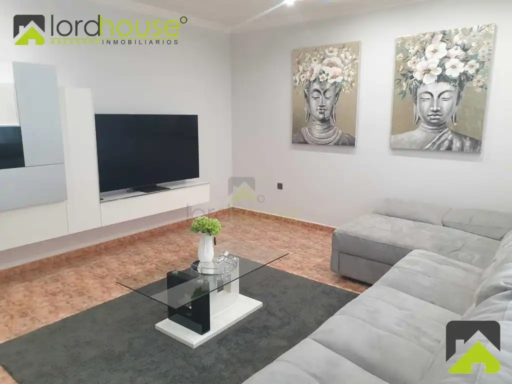 Houses for sale in Calle Francisco Pizarro, San Antonio