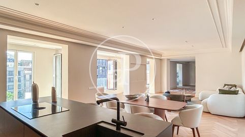 Foto 4 de Piso en venta en Carrer del Consell de Cent, Dreta de l'Eixample, Barcelona Capital