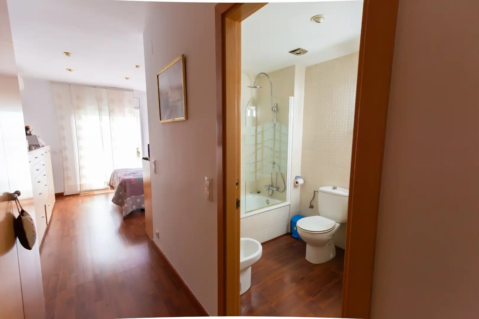 Habitación de Piso en venta en Figueres con Aire acondicionado, Parquet y Balcón