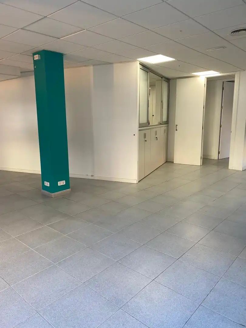 Oficina de lloguer a Plaça General Prim, 5, Barris Marítims