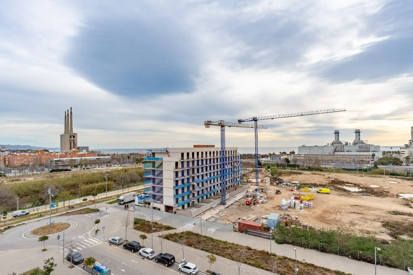 Vista exterior de Ático en venta en Sant Adrià de Besòs con Aire acondicionado, Calefacción y Parquet