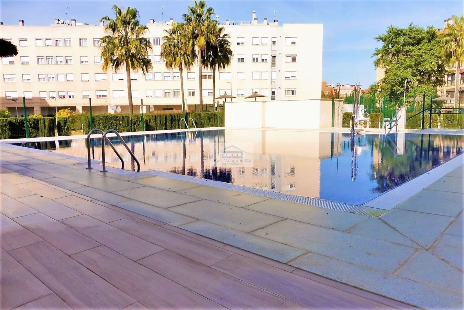 Piscina de Piso de alquiler en  Córdoba Capital con Aire acondicionado, Calefacción y Terraza
