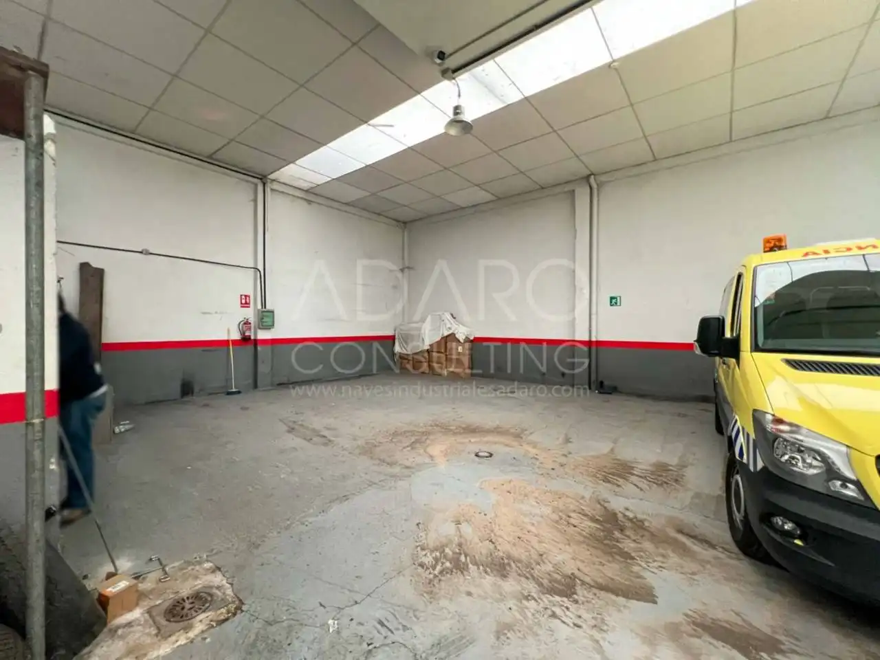 Industrial buildings for sale in Getafe  with Alarm