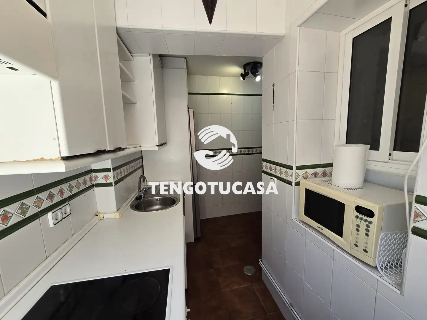 Kitchen of Flat for sale in Madrid  with Air Conditioner, Heating and Parquet flooring