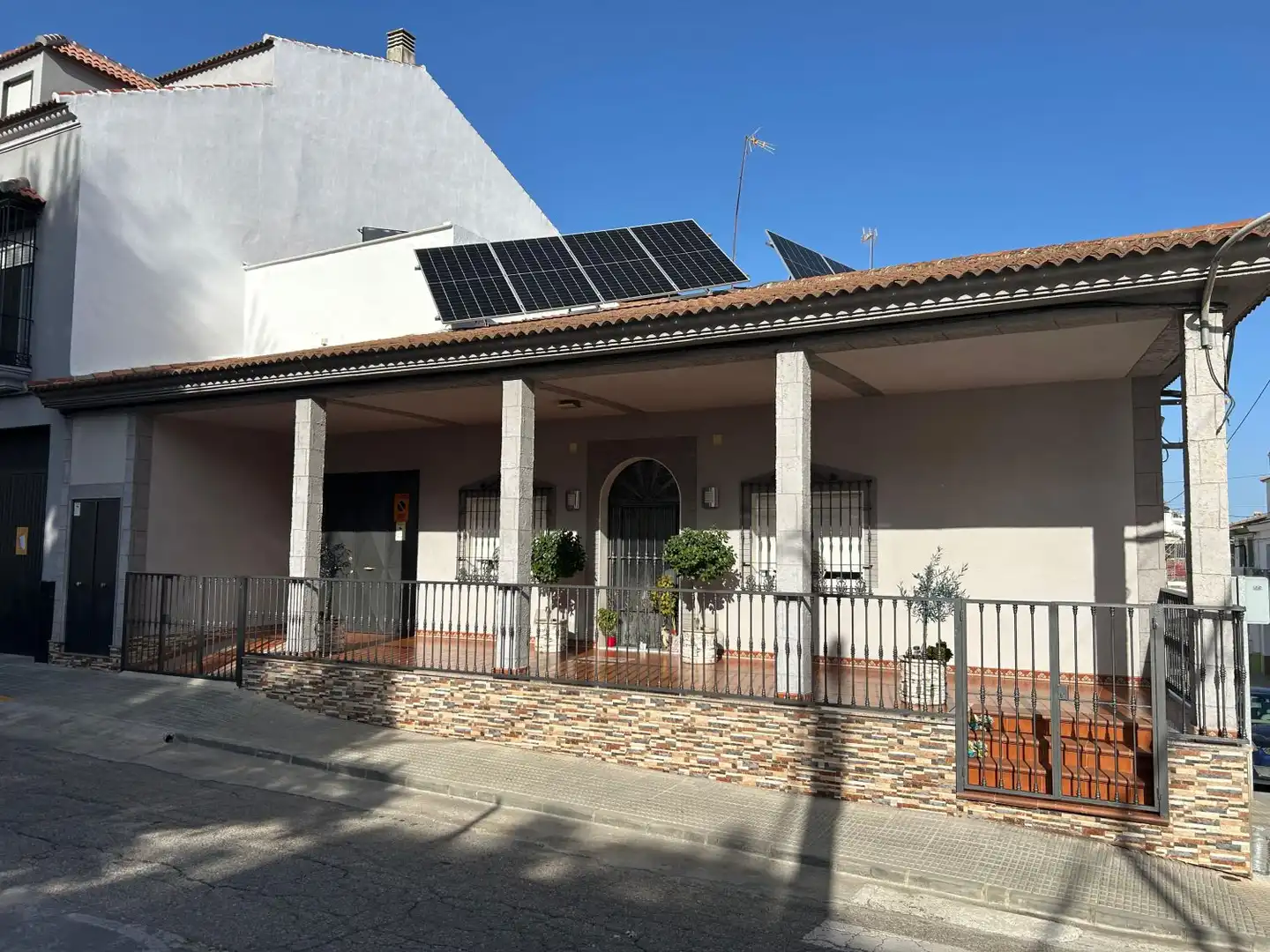 Casa amb jardí en venda a CORDOBA, imagen 2