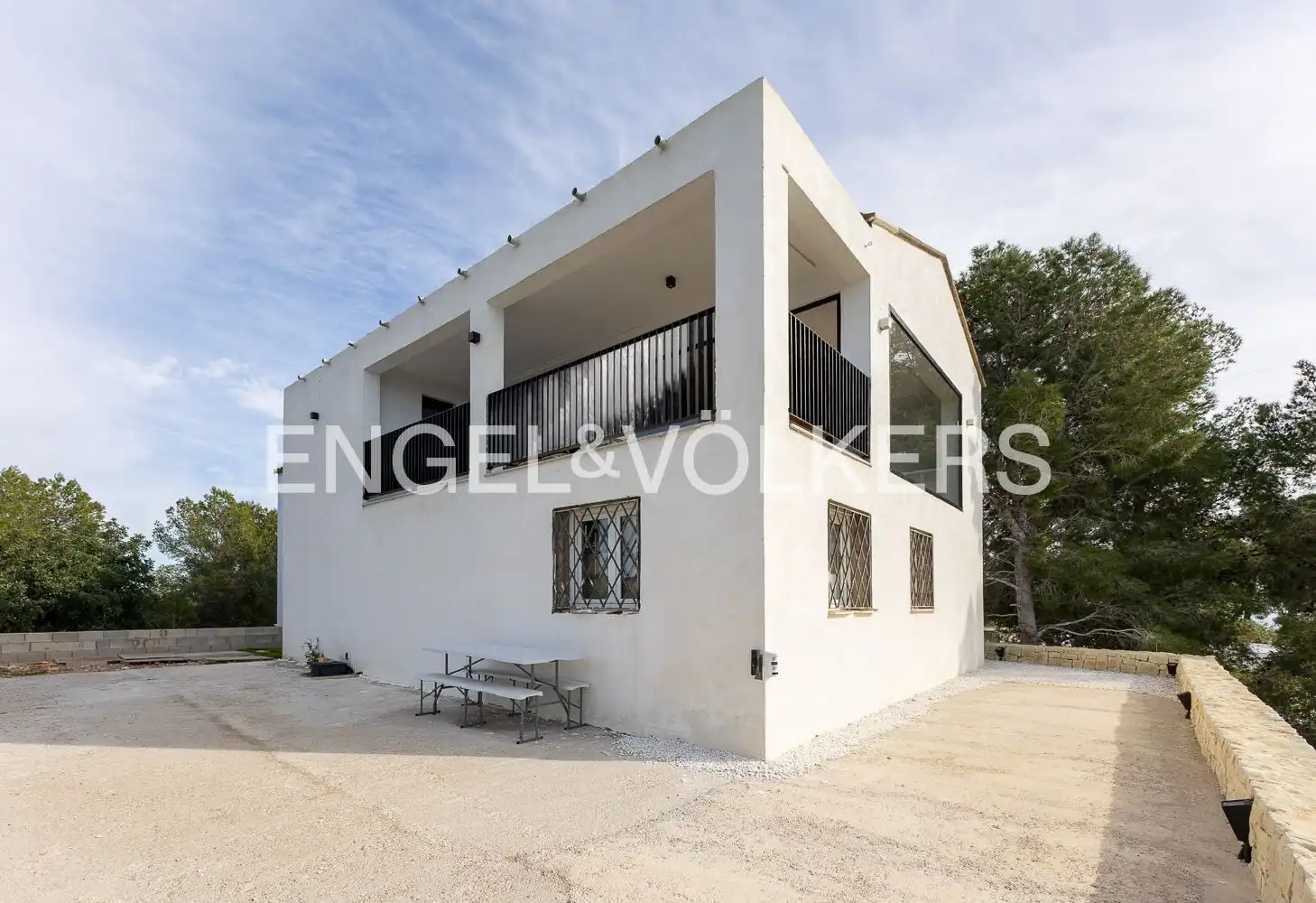 Vista exterior de Casa o chalet de alquiler en Alginet con Aire acondicionado, Calefacción y Jardín privado