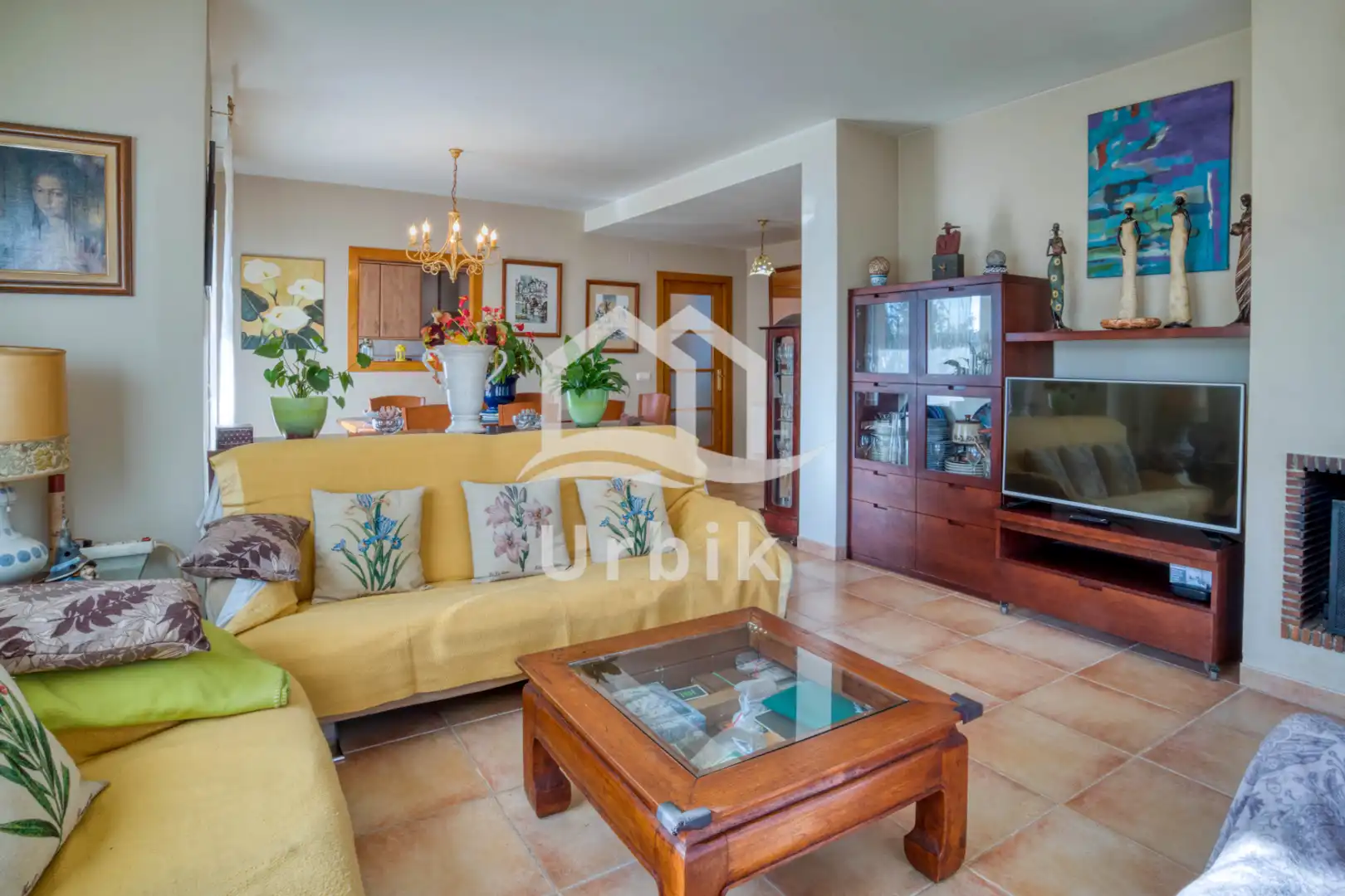 Sala d'estar de Casa o xalet en venda en Santa Cristina d'Aro amb Calefacció i Jardí privat