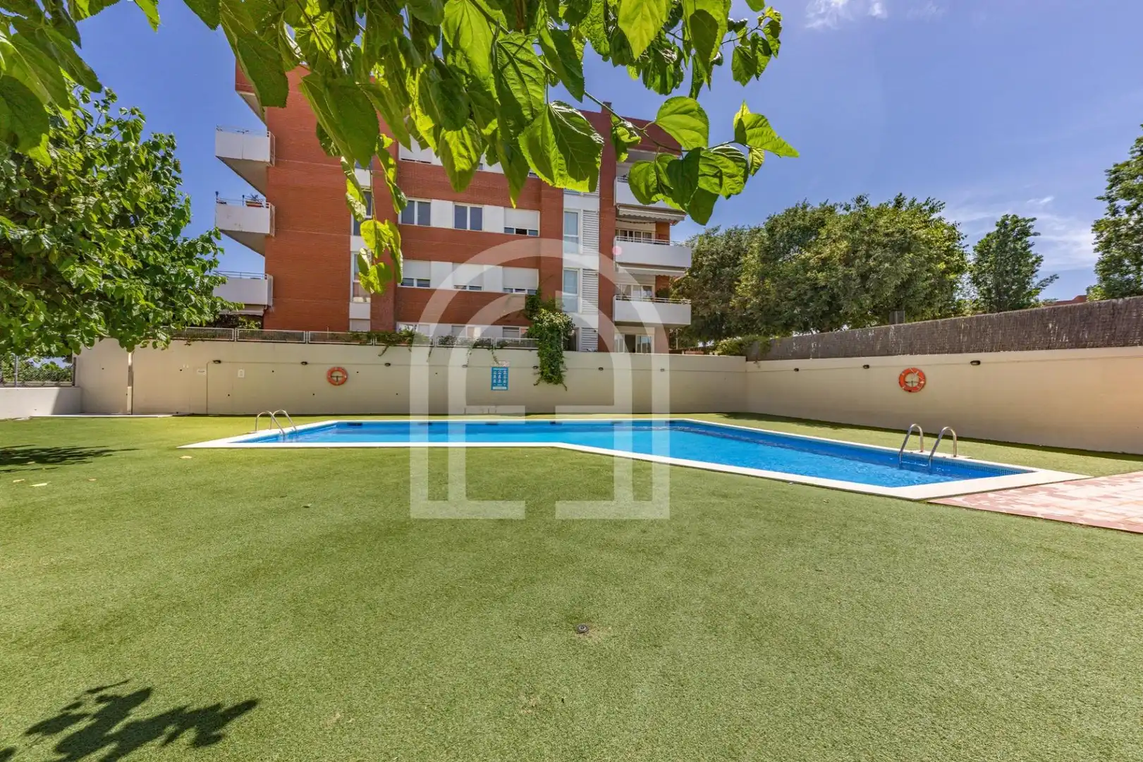 Piscina de Piso en venta en Montgat con Aire acondicionado, Jardín privado y Terraza